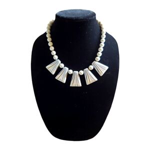 Women's  beaded necklace